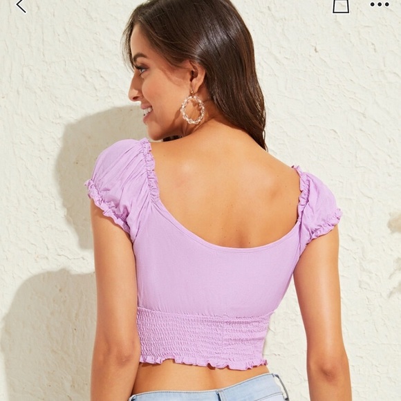 ❌SOLD❌Lavender Puff Sleeve Top - Picture 7 of 9